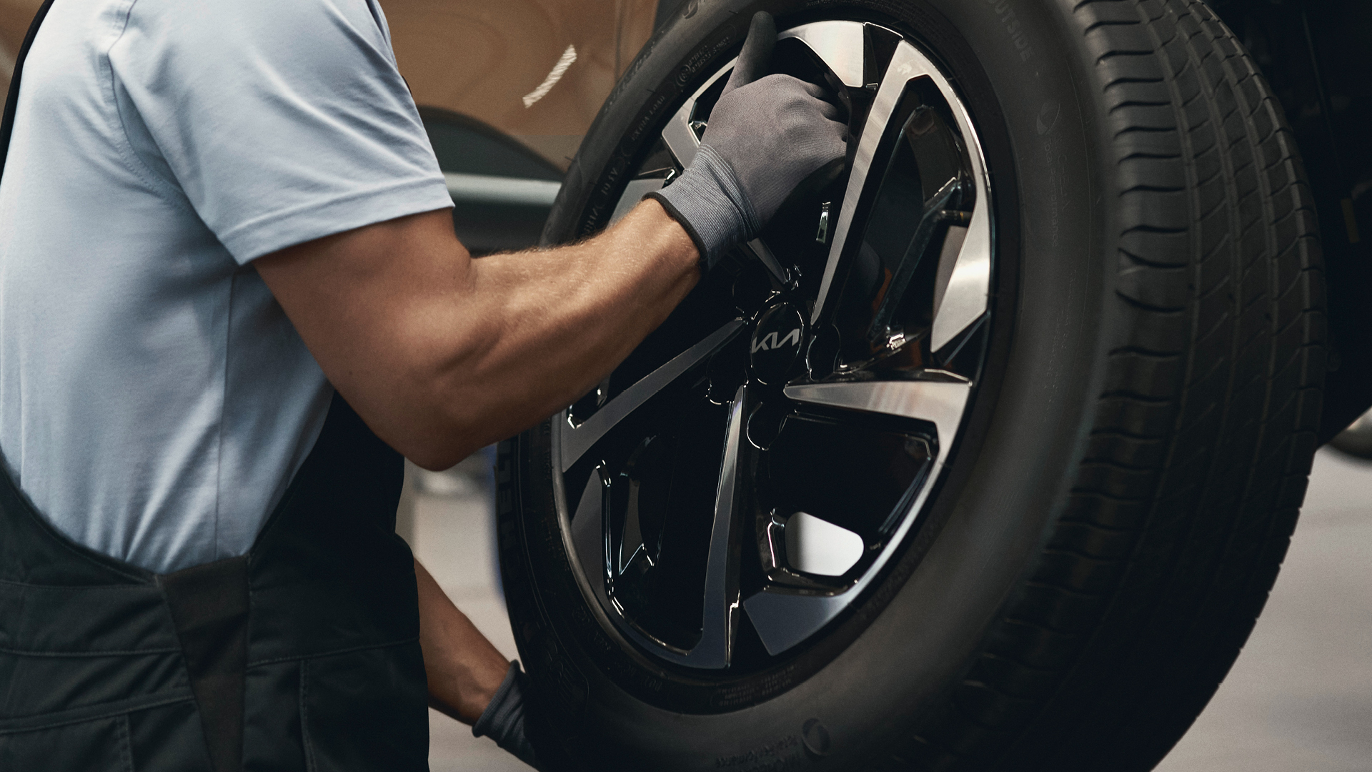 Kia Raeder reifen felgenreparatur